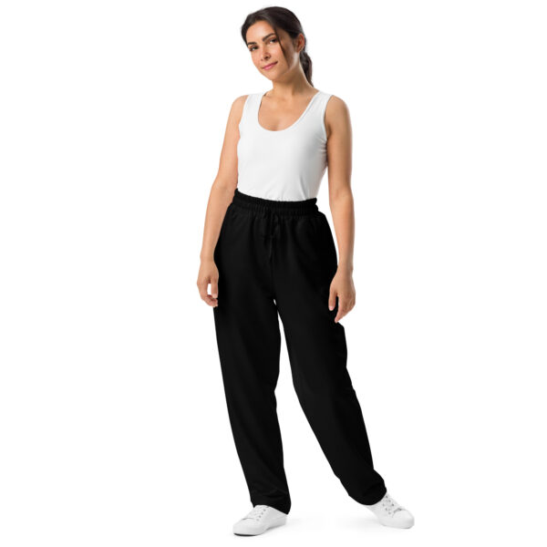 Wide-Leg Joggers - Black