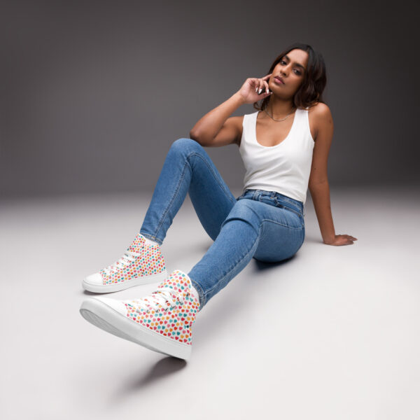 Summer of Love Women’s High-Top Canvas Kicks - All Hearts