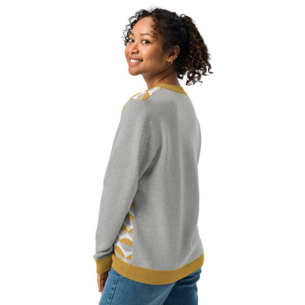 Retro Edition - Knitted Crew Neck Sweater - Image 3