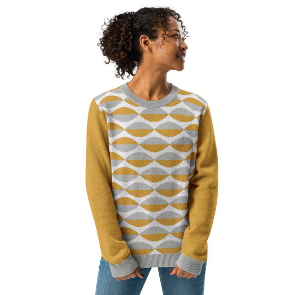 Retro Edition - Knitted Crew Neck Sweater - Image 2