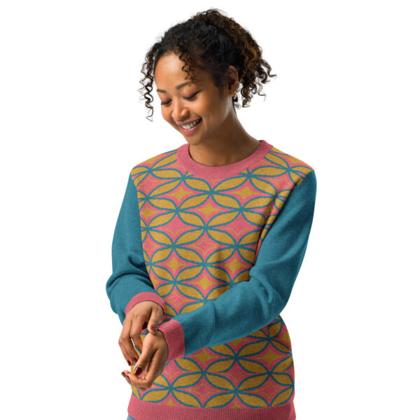 Retro Edition - Knitted Crew Neck Sweater - Image 8