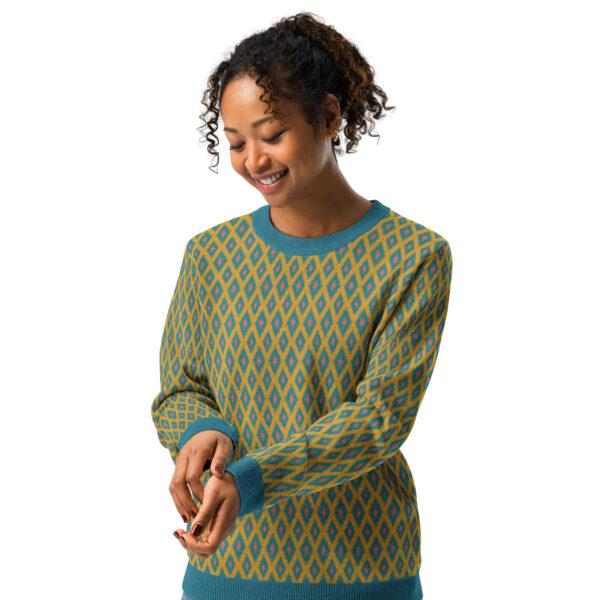 Retro Edition - Knitted Crew Neck Sweater - Image 8