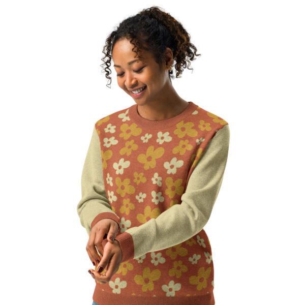 Retro Edition - Knitted Crew Neck Sweater - Image 5