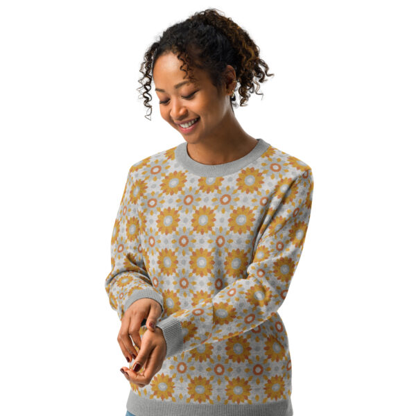 Retro Edition - Knitted Crew Neck Sweater - Image 5